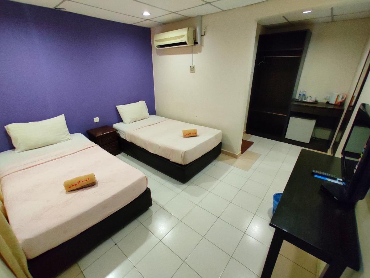 Adina Drive-In Motel Cenang - Managed By Shell Out Resort Pantai Cenang  Ngoại thất bức ảnh