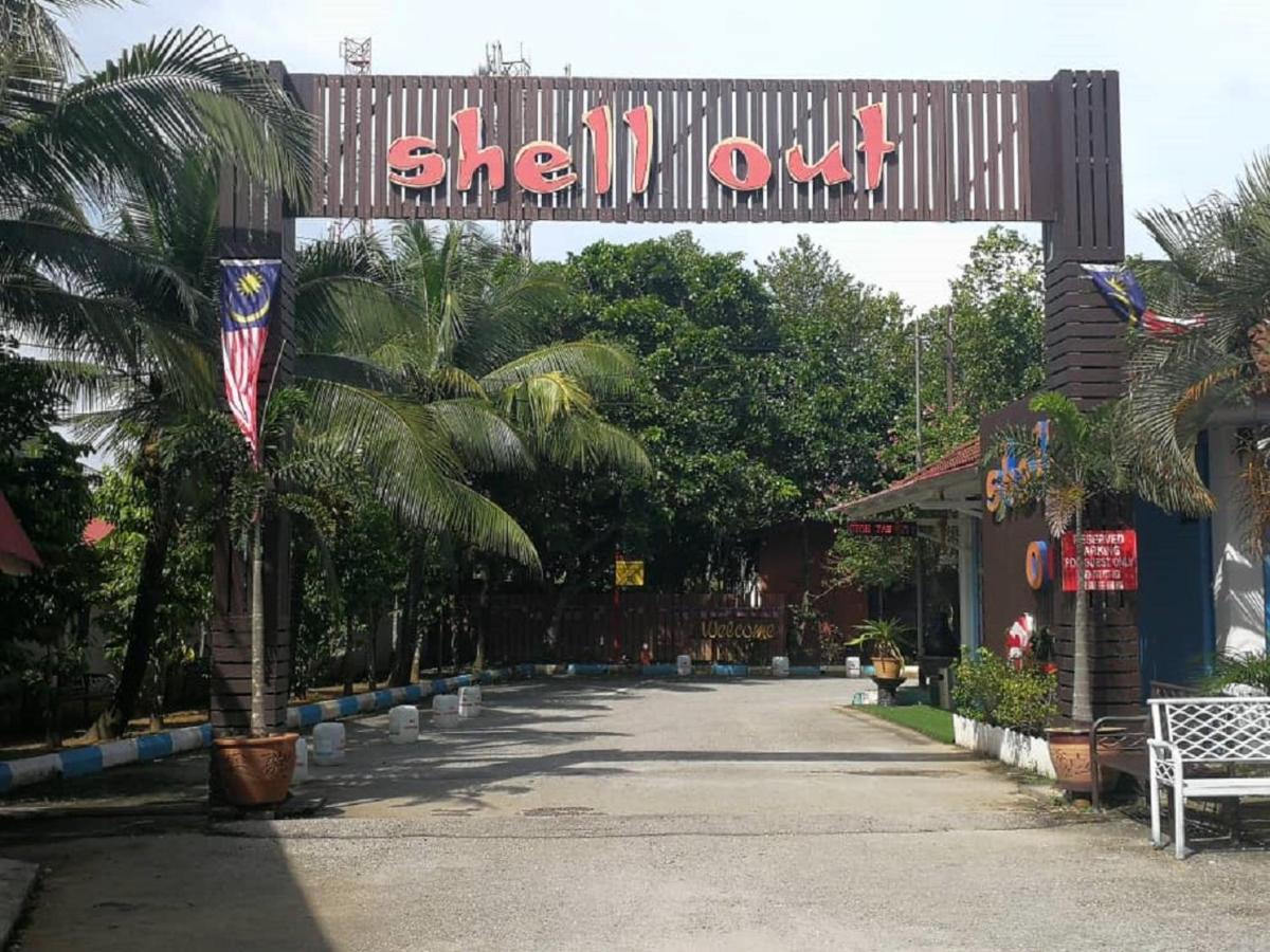 Adina Drive-In Motel Cenang - Managed By Shell Out Resort Pantai Cenang  Ngoại thất bức ảnh