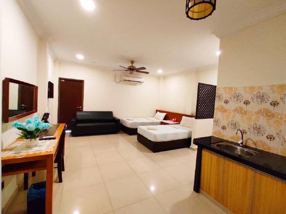 Adina Drive-In Motel Cenang - Managed By Shell Out Resort Pantai Cenang  Ngoại thất bức ảnh